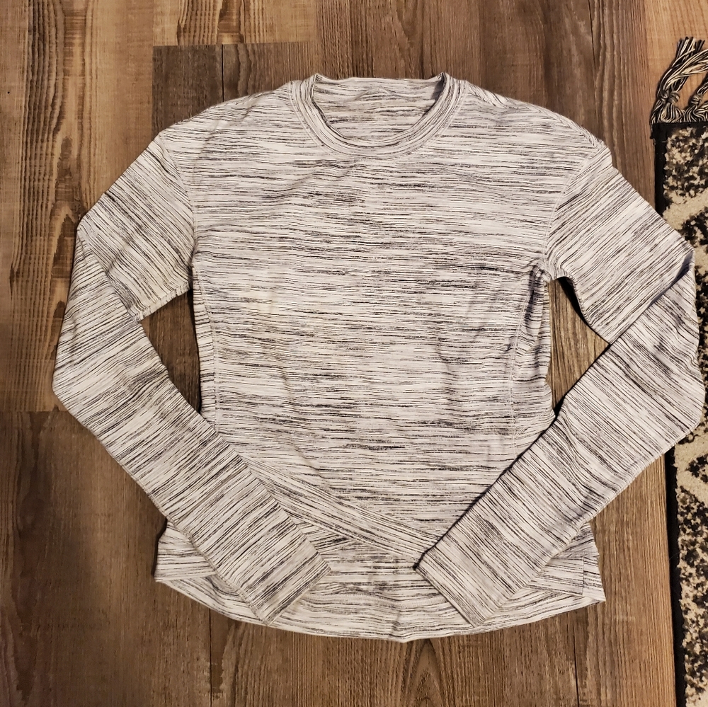 Lululemon long sleeve top